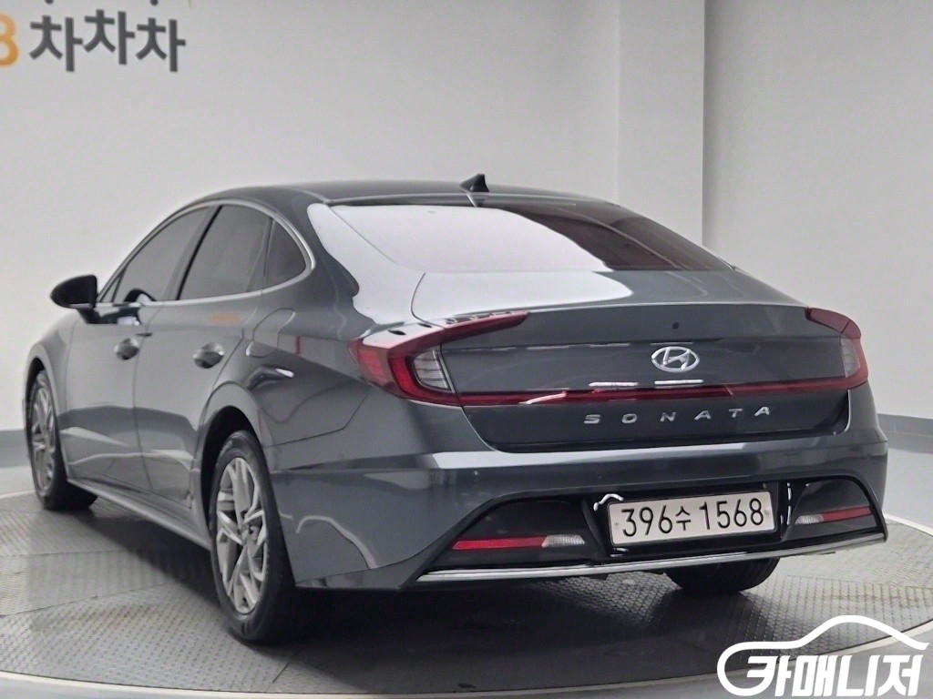 Hyundai Sonata 2.0 Premium Peulreoseu thumbnail 4