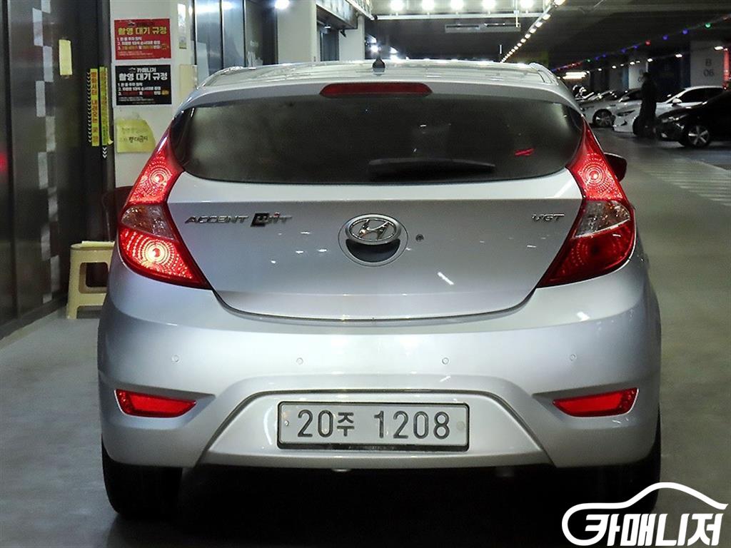 Hyundai Accent AccentFacelift 1.6VGT Premier thumbnail 5