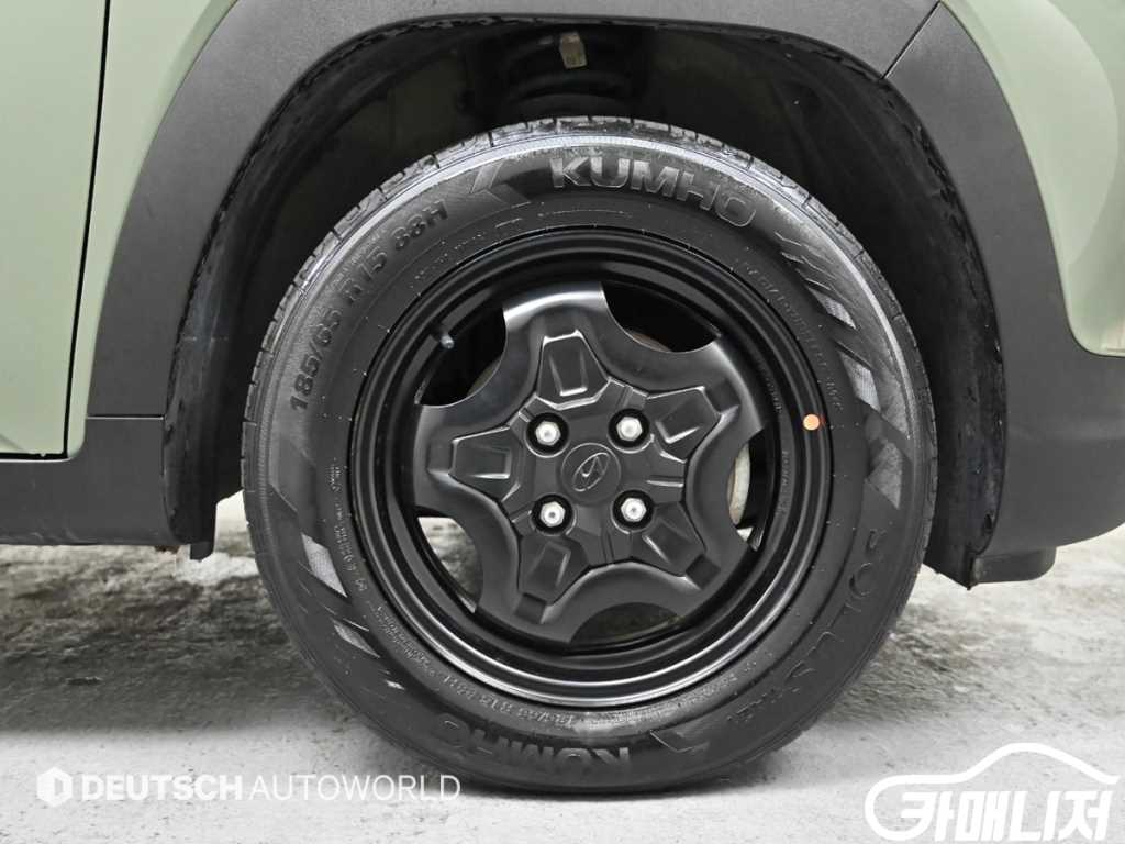 Hyundai Casper 1.0 Gasoline Van thumbnail 5