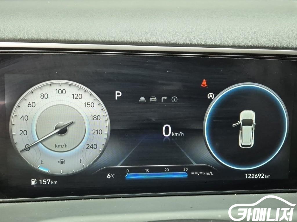 Hyundai Tucson Diesel 2.0 2WD Inspiration thumbnail 6