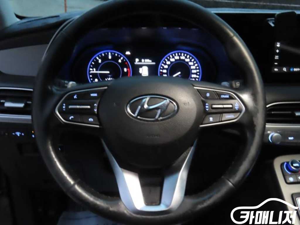 Hyundai Palisade Diesel 2.2 2WD thumbnail 11