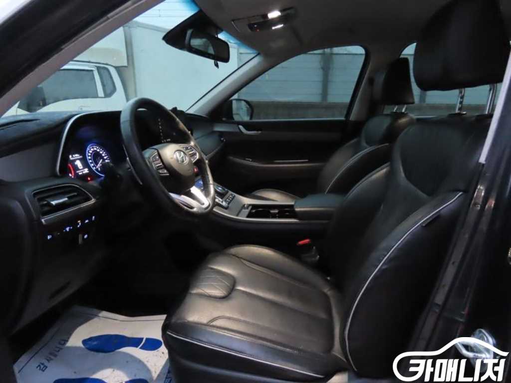 Hyundai Palisade Diesel 2.2 2WD thumbnail 6