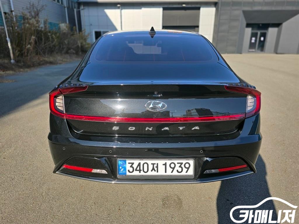 Hyundai Sonata 2.0 Premium Peulreoseu thumbnail 4