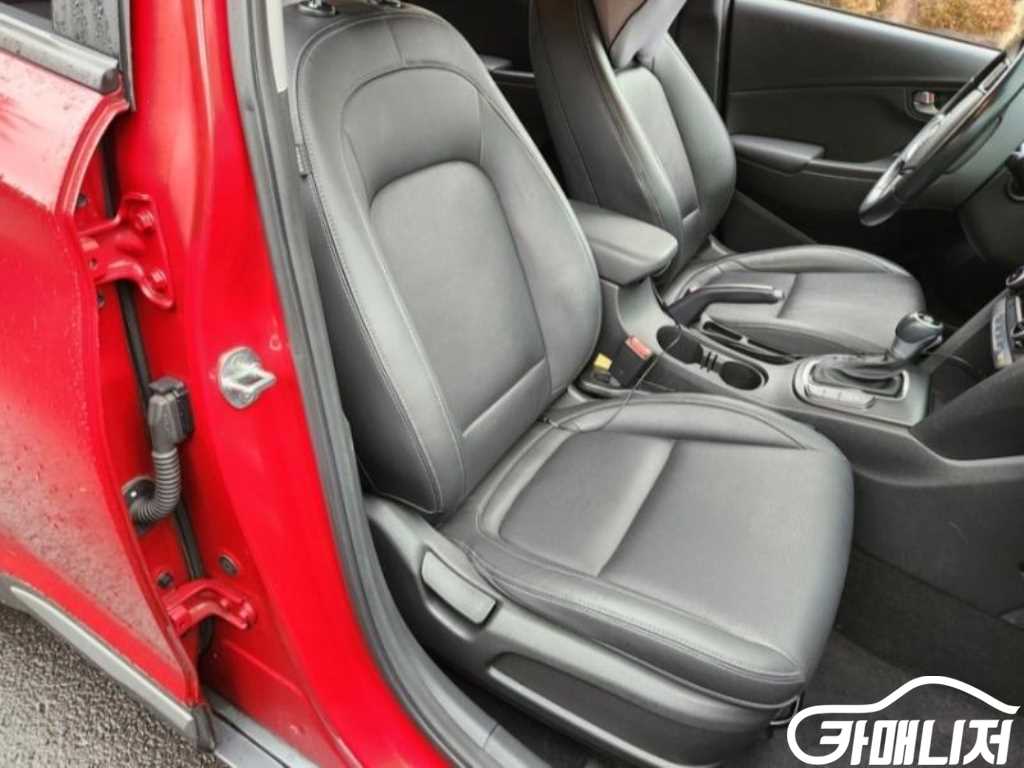 Hyundai Kona 1.6 Turbo 2WD thumbnail 13