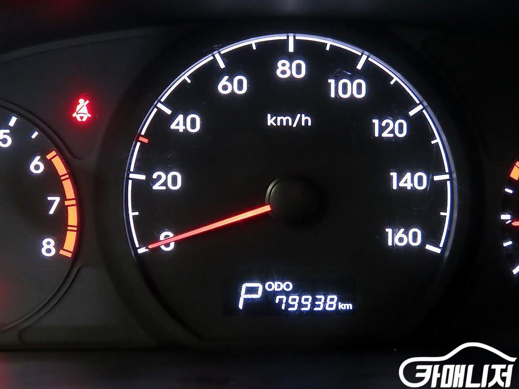 Hyundai Starex The New Grand Starex Child Safety Vehicle LPi thumbnail 10