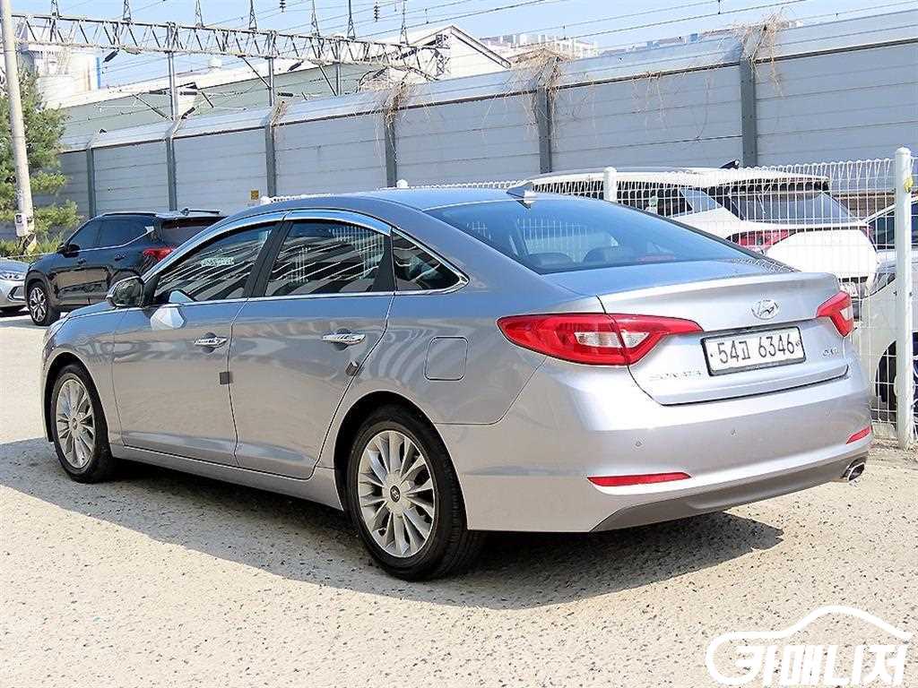 Hyundai Sonata 2.0 Smart thumbnail 3