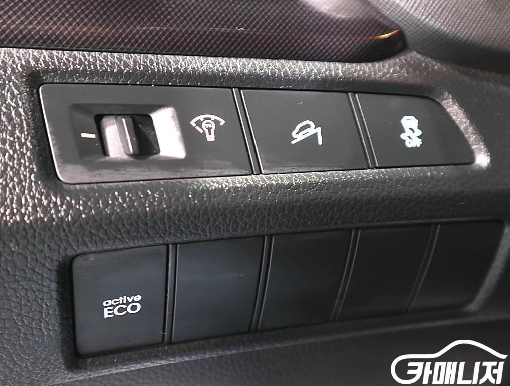 Hyundai Santa Fe Santa Fe DM Diesel 2WD 2.0 Premium thumbnail 17