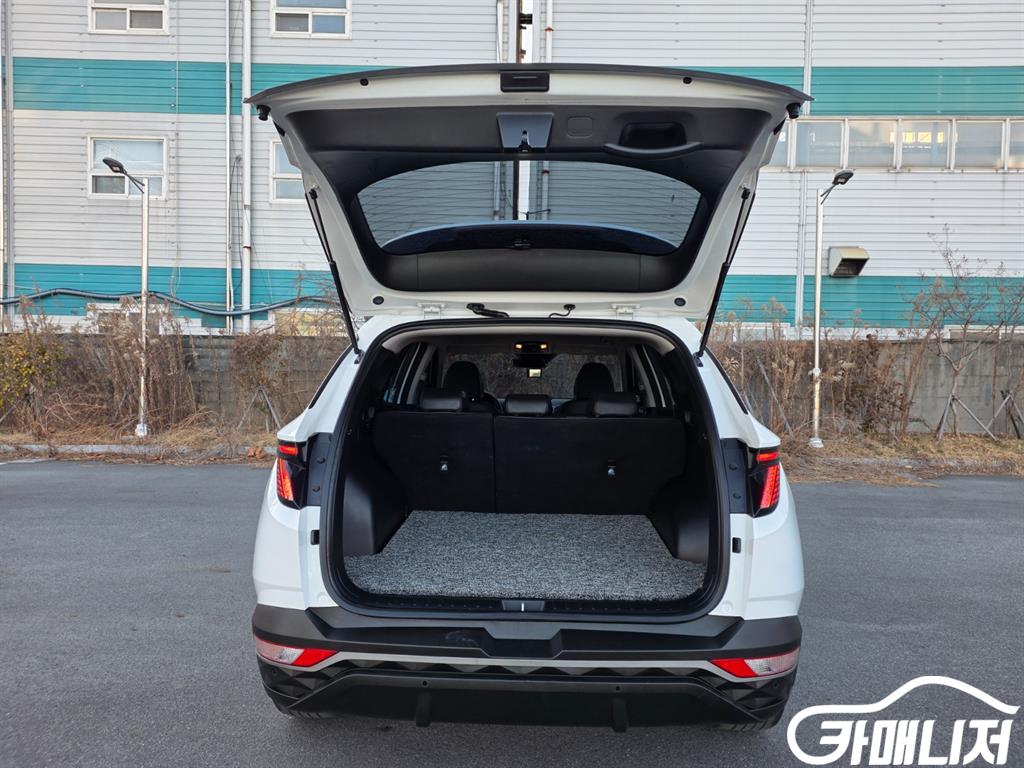 Hyundai Tucson Gasoline 1.6 Turbo 2WD Premium thumbnail 14
