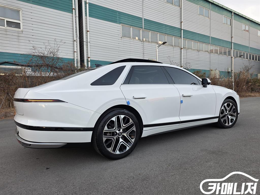 Hyundai Grandeur Gasoline 2.5 2WD thumbnail 5