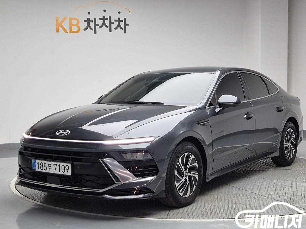 Hyundai Sonata Sonata The Edge Hybrid Premium