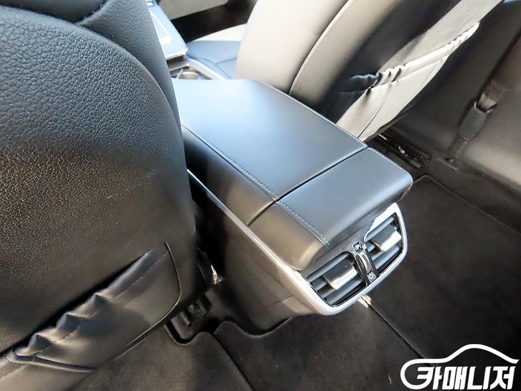 Hyundai Grandeur The New Grandeur IG 2.5 Premium Choice thumbnail 17