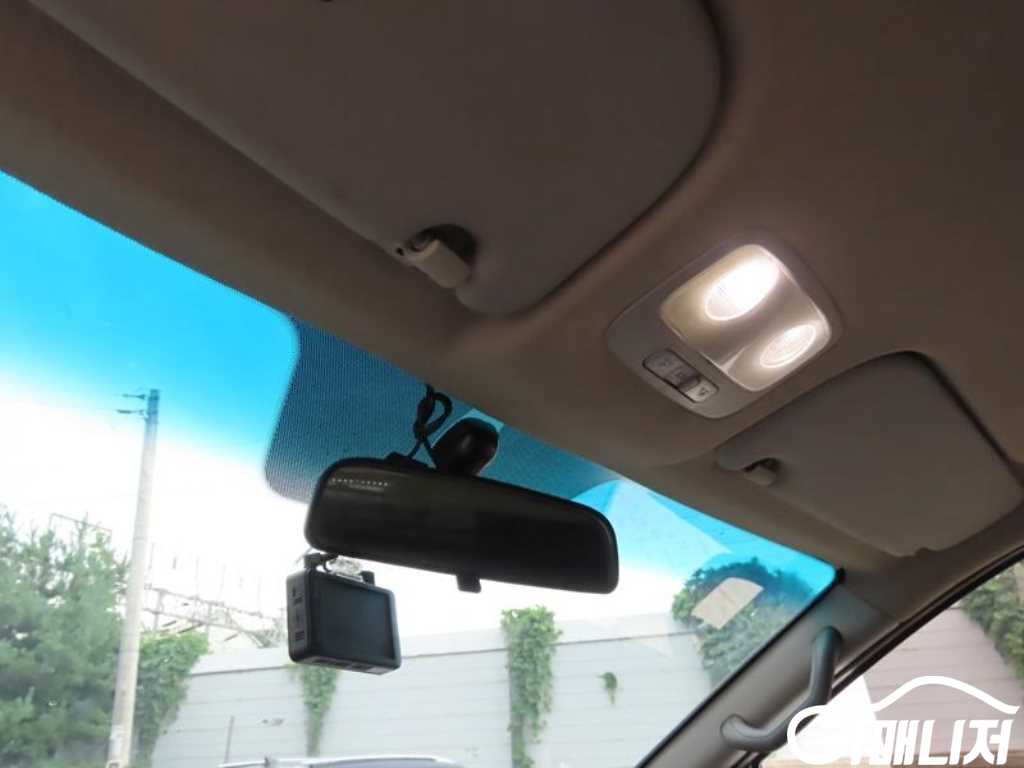 Hyundai Starex The New Grand Starex 2WD Van 3-Seater thumbnail 13