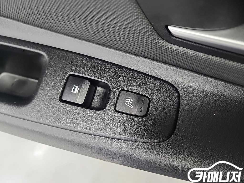 Hyundai Avante 1.6 Inspiration thumbnail 14