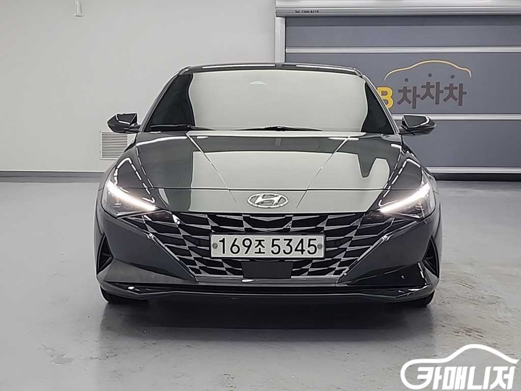 Hyundai Avante 1.6 Inspiration thumbnail 2