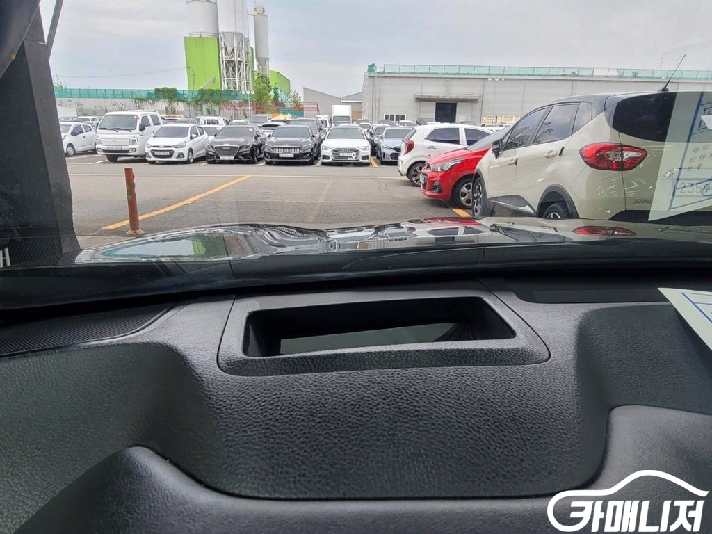 Hyundai Aslan G300 Modern thumbnail 11