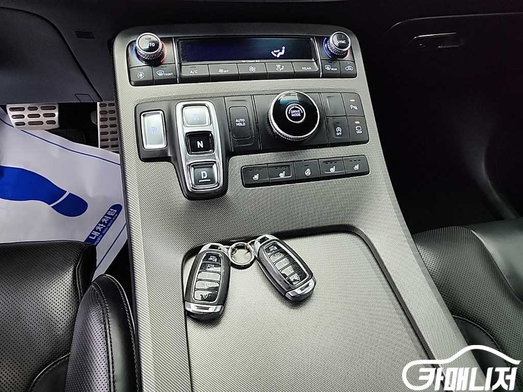 Hyundai Palisade Diesel 2.2 2WD thumbnail 8