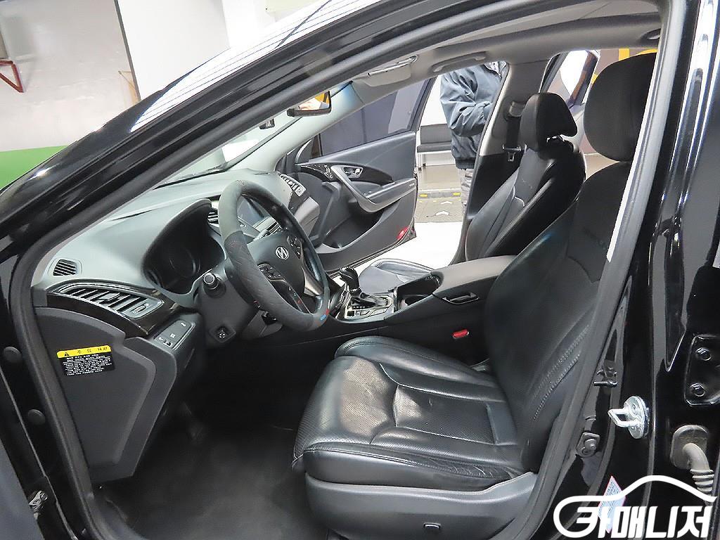 Hyundai Grandeur Grandeur HG Hybrid PREMIUM thumbnail 11