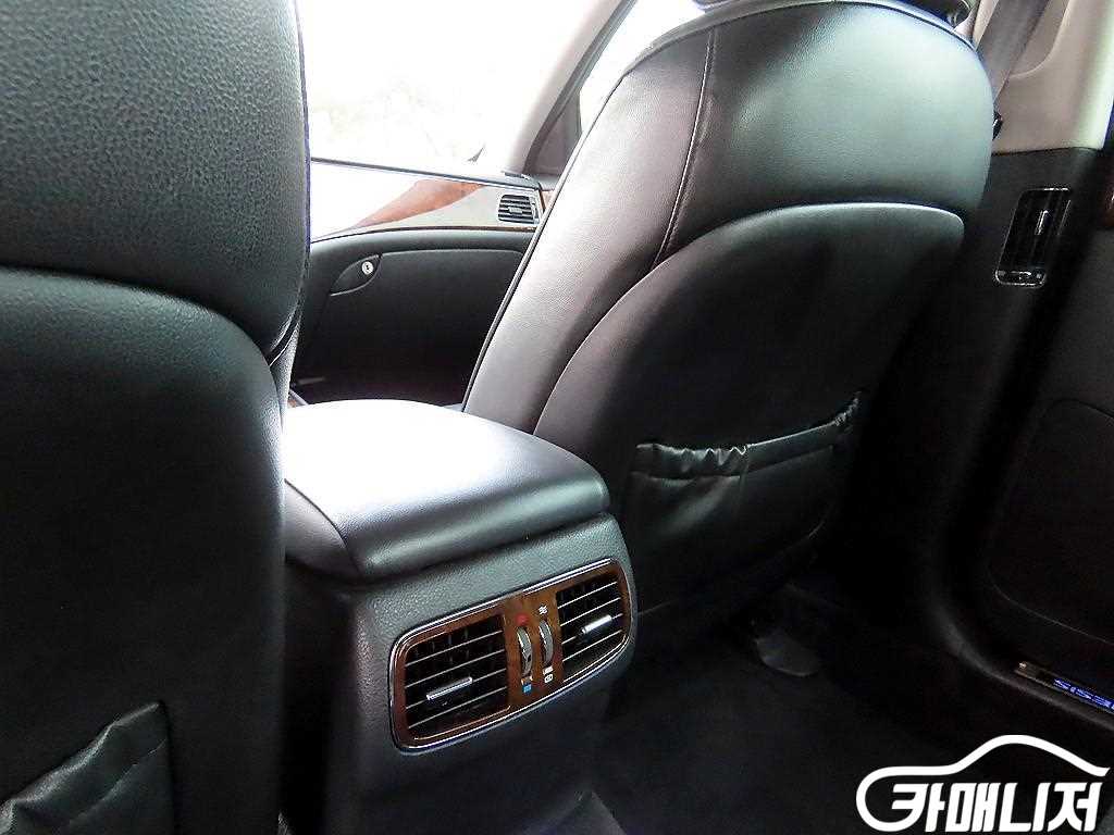 Hyundai Genesis BH330 GRAND thumbnail 15