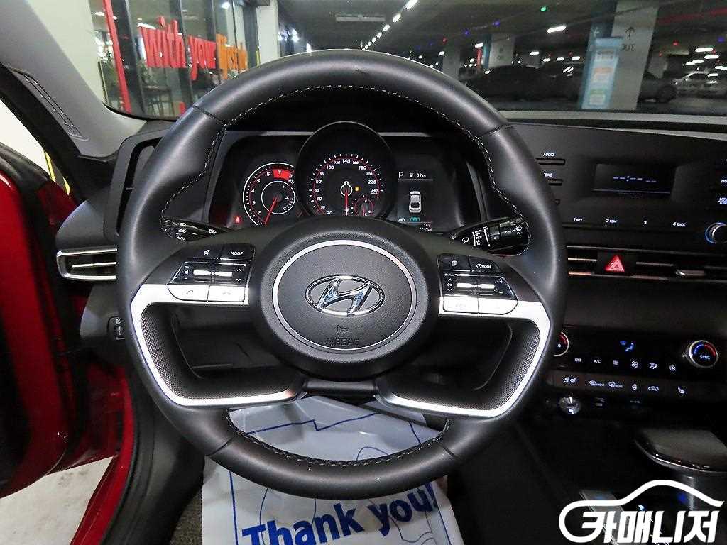 Hyundai Avante 1.6 Modern thumbnail 9