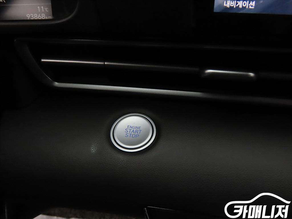 Hyundai Avante Avante Hybrid Modern thumbnail 17