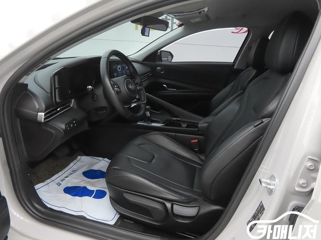 Hyundai Avante Avante Hybrid Modern thumbnail 5