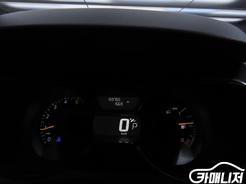 Renault Korea QM3 Diesel 1.5 RE Signature thumbnail 9