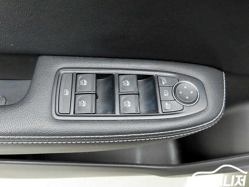 Renault Korea XM3 1.6 GTe RE thumbnail 12