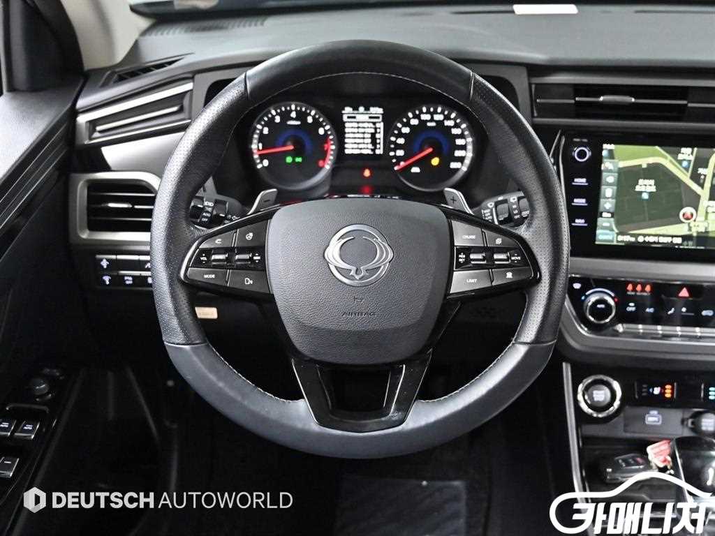 KG Mobility Korando ByutipulKorando 2WD Gasoline 1.5 C7 thumbnail 13