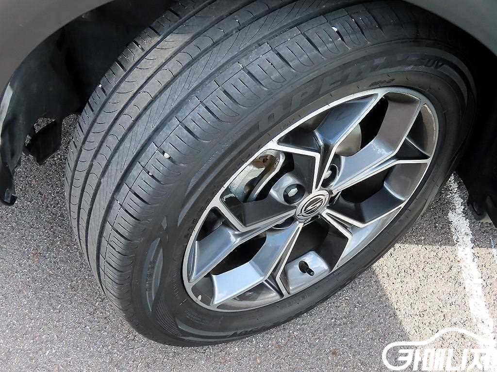 KG Mobility Korando ByutipulKorando 2WD Gasoline 1.5 C7 thumbnail 20