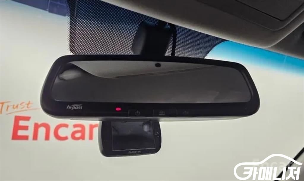 KG Mobility Rexton Rexton Sports 2WD Diesel 2.2 thumbnail 6