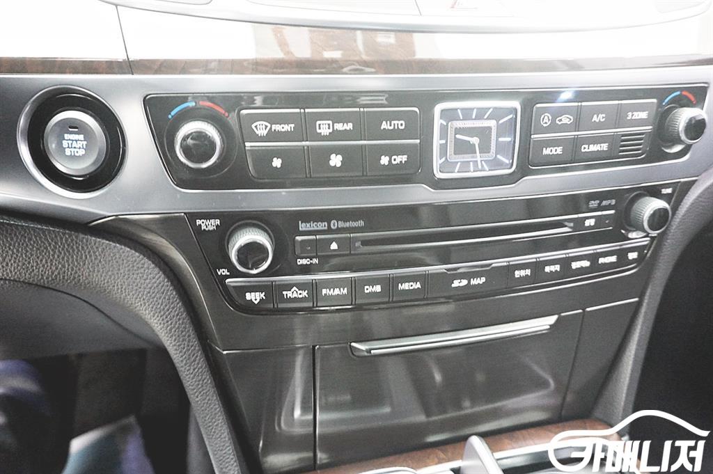 Hyundai Equus VS380 Modern thumbnail 14