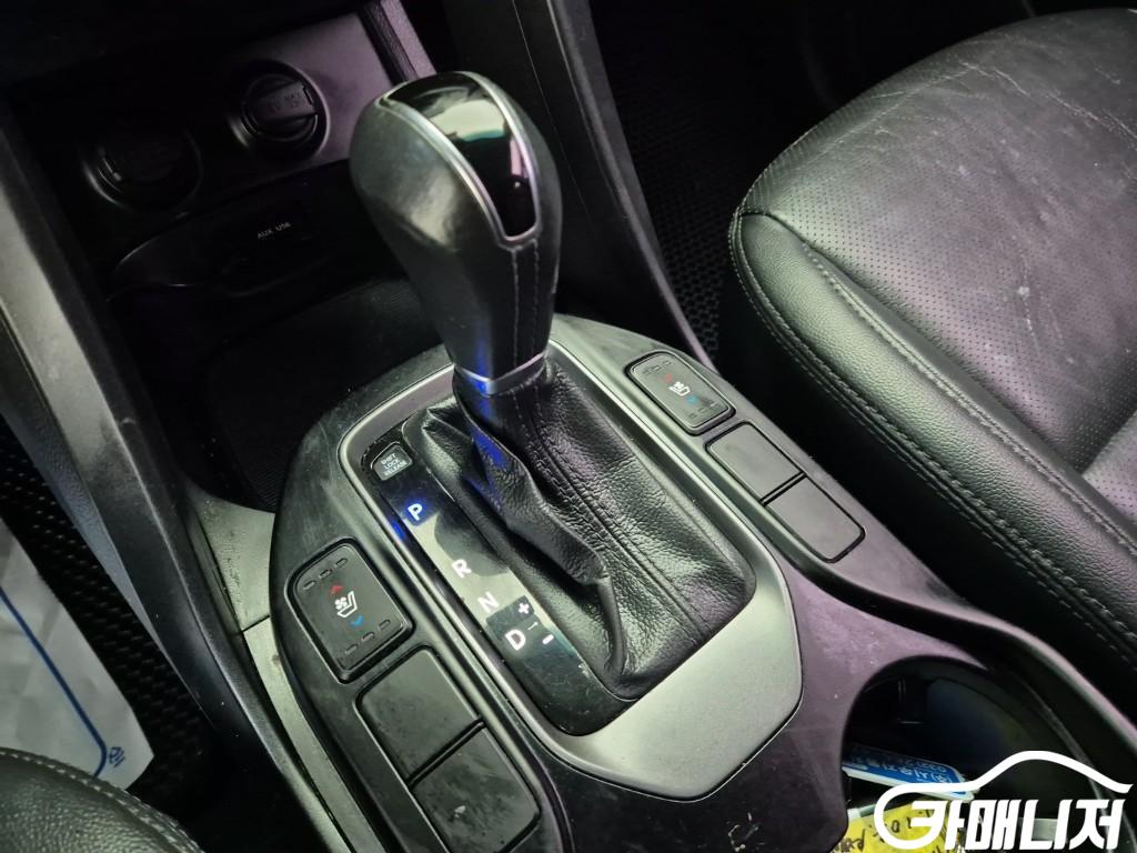 Hyundai Santa Fe Santa Fe DM Diesel 4WD 2.0 Premium thumbnail 8