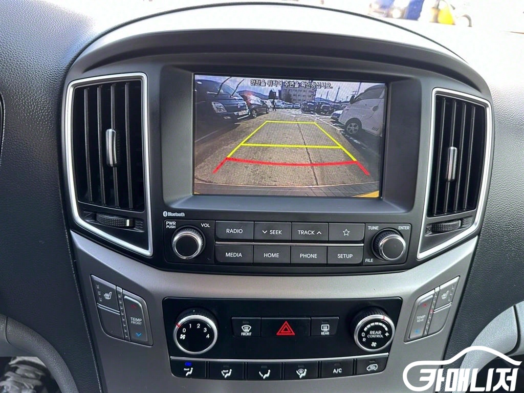 Hyundai Starex The New Grand Starex Child Safety Vehicle LPi thumbnail 9