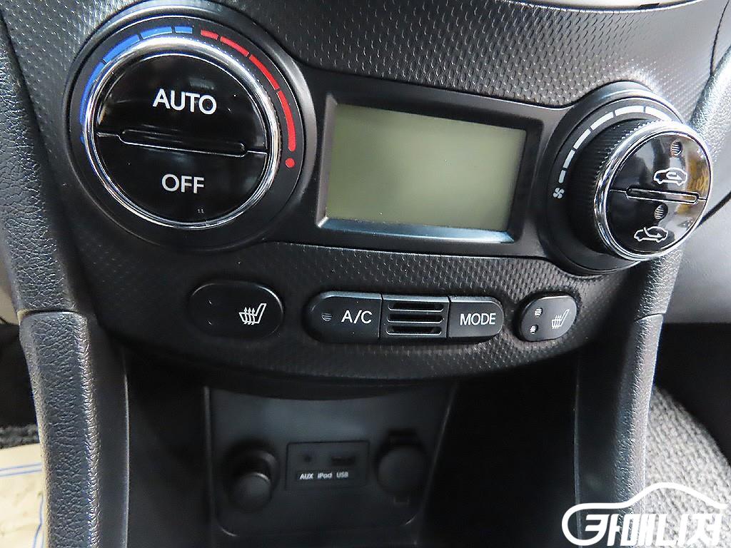 Hyundai Accent AccentFacelift 1.6GDI Premier thumbnail 15