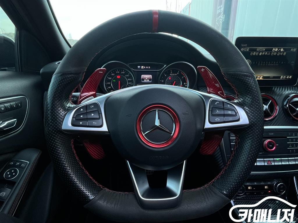 Mercedes-Benz A-Class A-Class W176 A45 AMG 4MATIC thumbnail 7