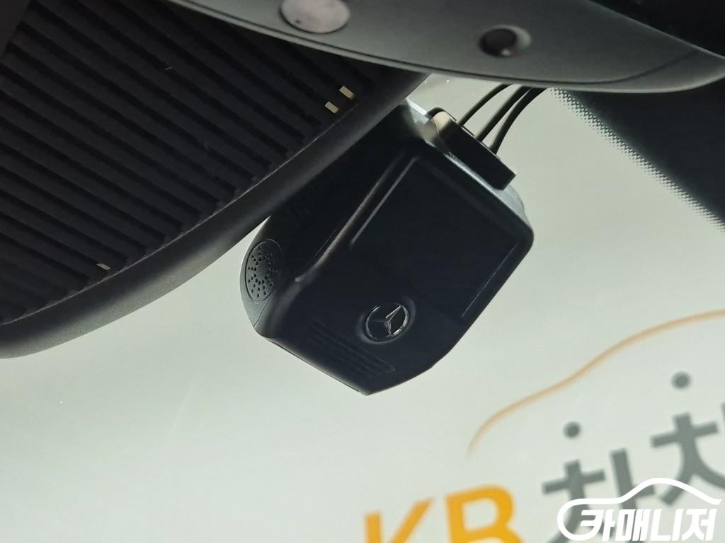 Mercedes-Benz S-Class S-Class-W223 S350 d thumbnail 18