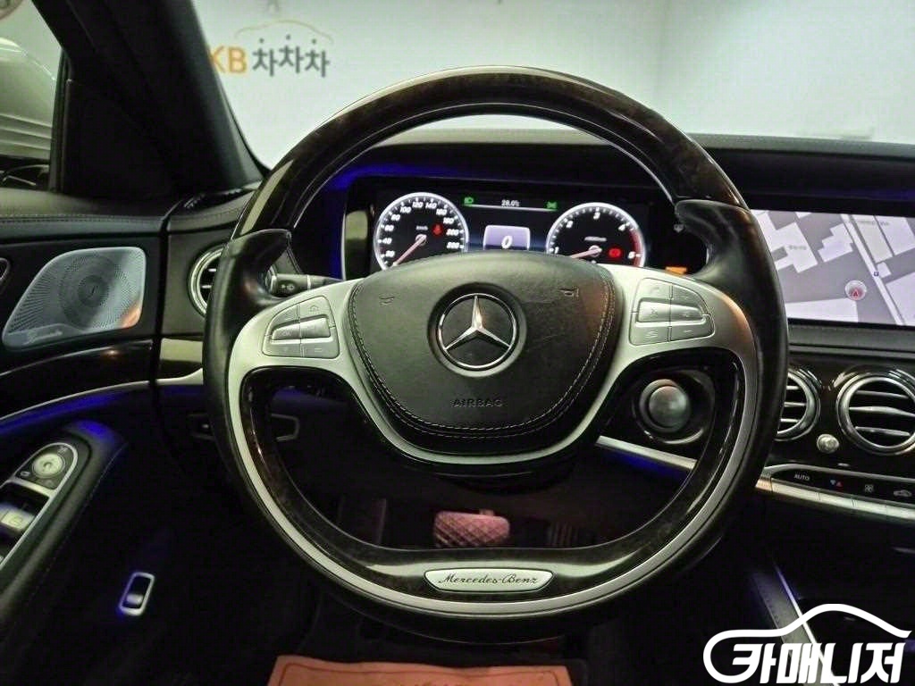 Mercedes-Benz S-Class S-Class-W222 S 350 d 4MATIC thumbnail 9