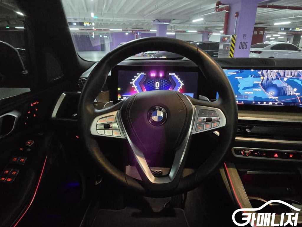 BMW X7 xDrive 40i Design Pure Ekselreonseu 7-Seater thumbnail 14