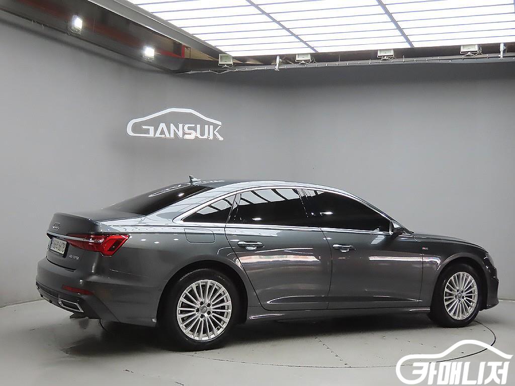 Audi A6 45 TFSI Premium thumbnail 4