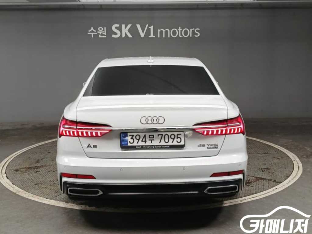 Audi A6 45 TFSI Quattro Premium thumbnail 2