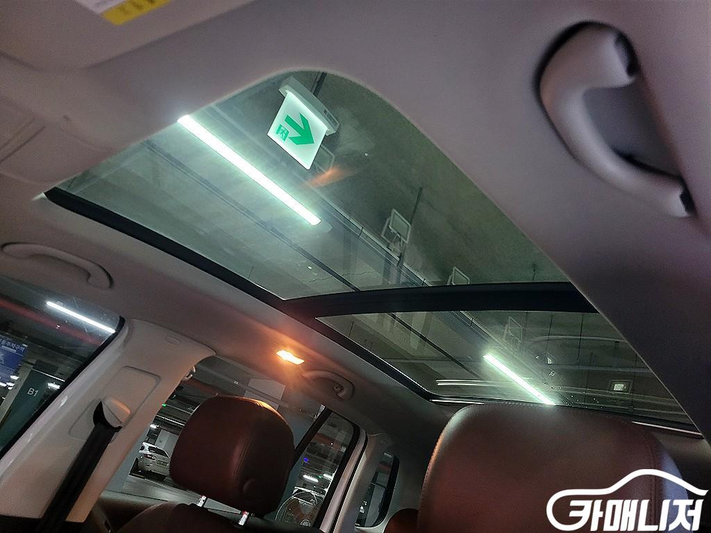 Volkswagen Tiguan 2.0 TDI Premium thumbnail 17