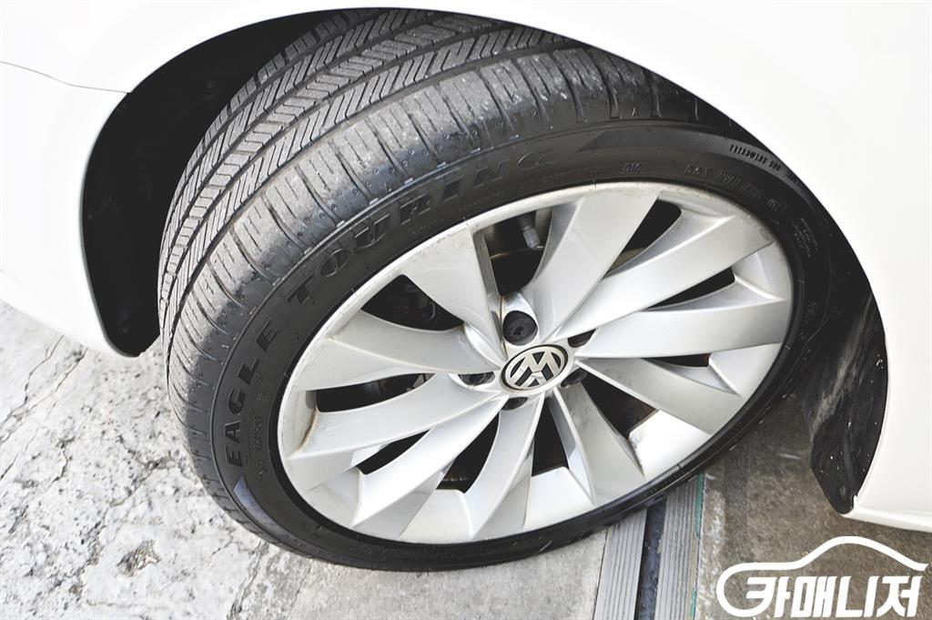 Volkswagen CC New CC 2.0 TSI thumbnail 19