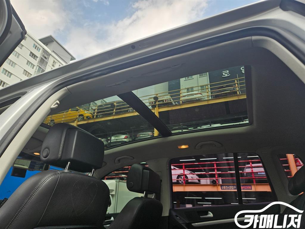 Volkswagen Tiguan 2.0 TDI Premium thumbnail 8