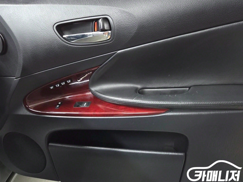 Lexus GS GS450h STD thumbnail 18