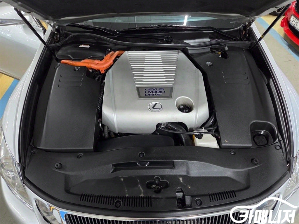 Lexus GS GS450h STD thumbnail 5