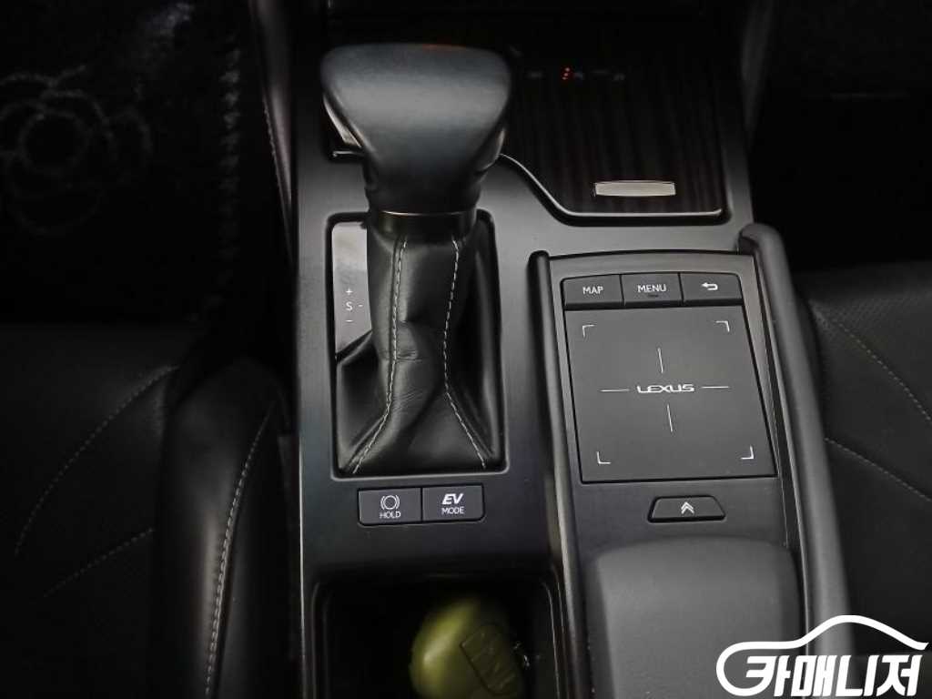 Lexus ES ES300h 7th Gen Luxury Peulreoseu thumbnail 12