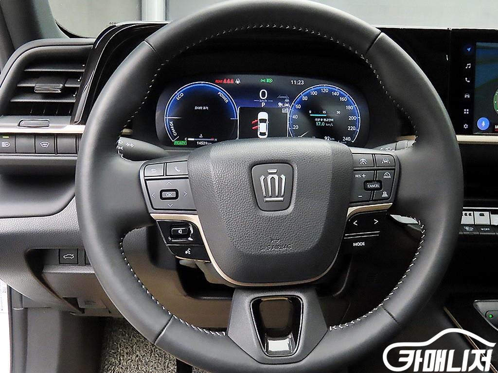 Toyota Crown Crown Crossover 2.5 4WD Hybrid thumbnail 9