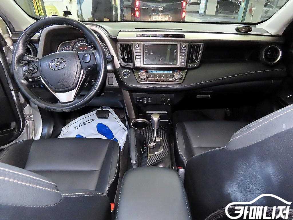 Toyota RAV4 Rabeu4 2.5 4WD thumbnail 10