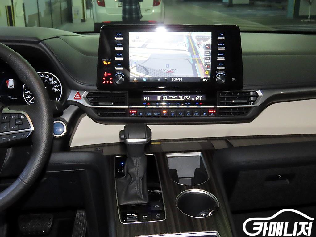 Toyota Sienna 2.5 AWD Hybrid thumbnail 11