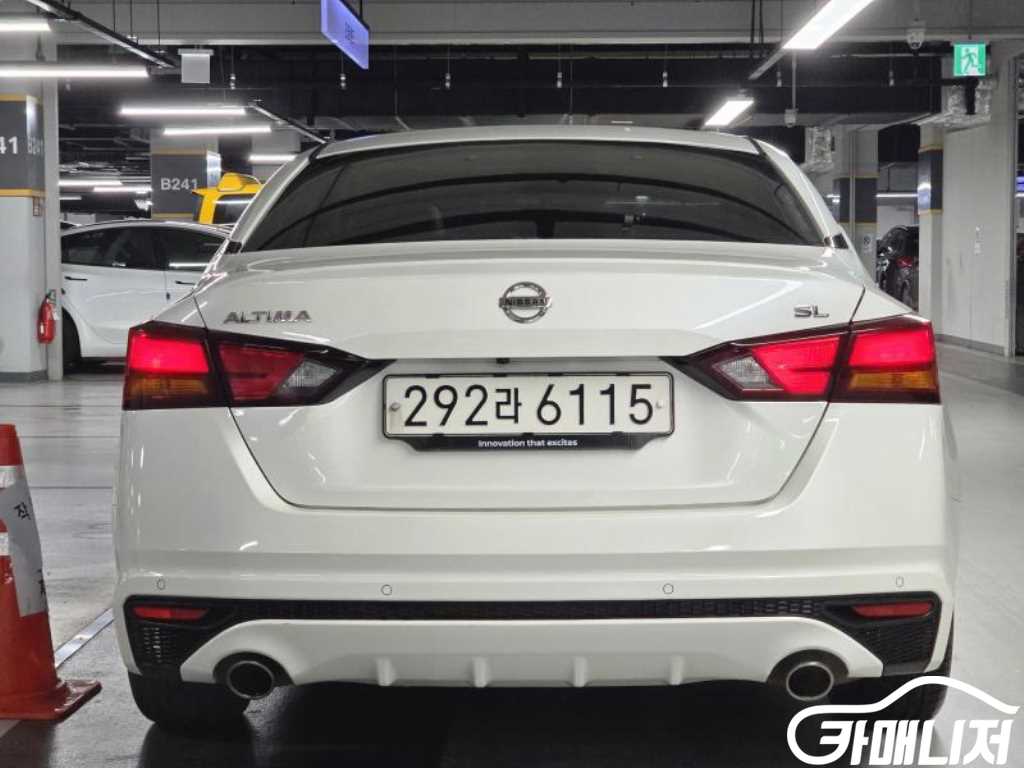 Nissan Altima 2.5 Special Edition thumbnail 5